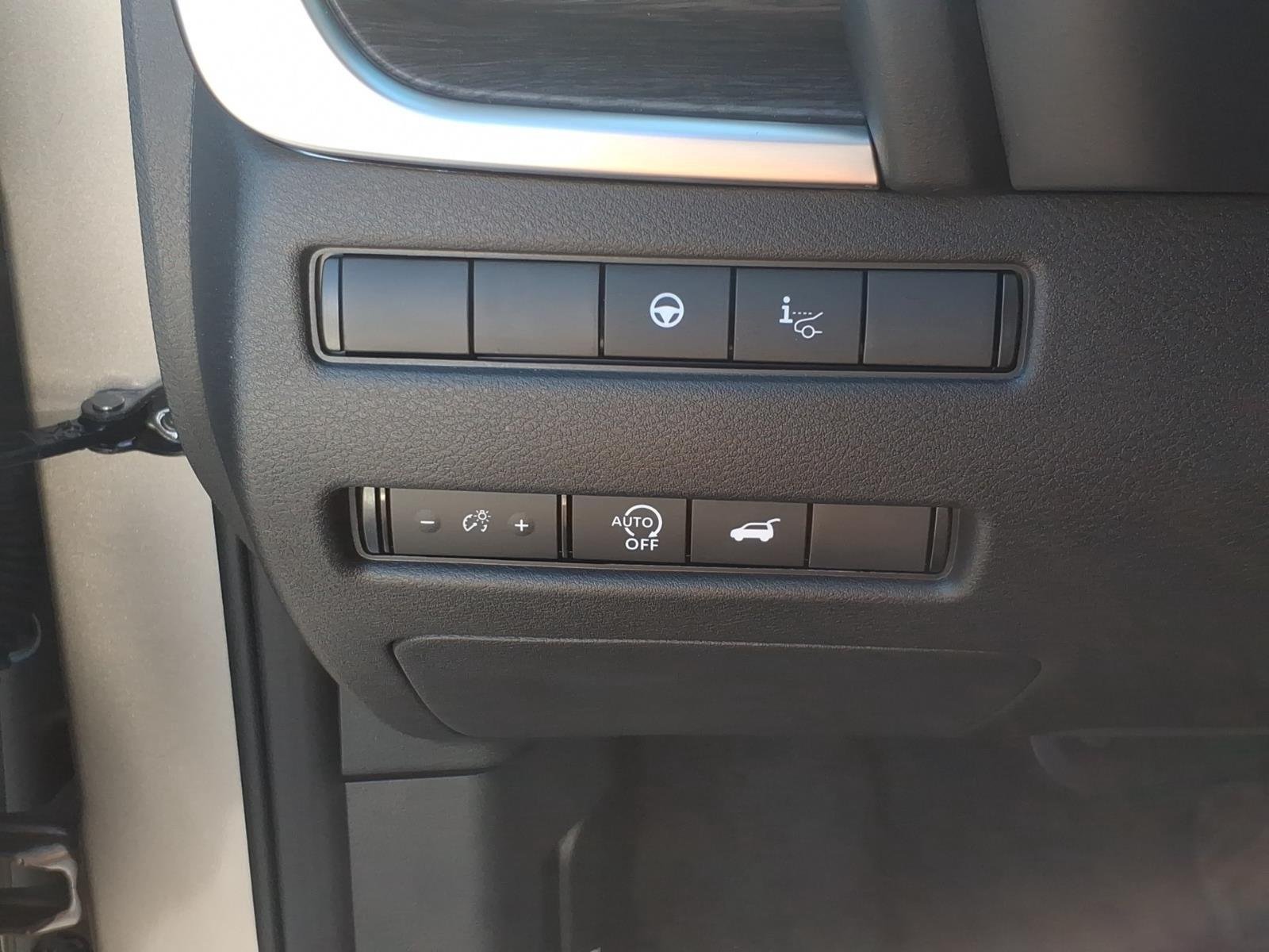 2026 Nissan Rogue Platinum - Photo 15