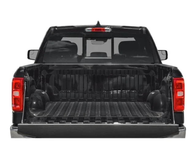 New 2026 Diamond Black Crystal Pearl-Coat Exterior Paint RAM Big Horn image 13