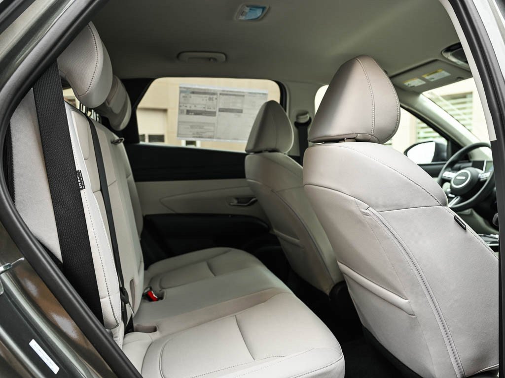 New 2026 Creamy White Pearl Hyundai SEL AWD image 12