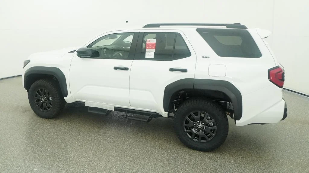 New 2026 Ice Cap Toyota SR5 image 4