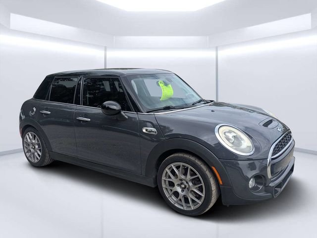 2016 MINI Cooper Hardtop 4 Door