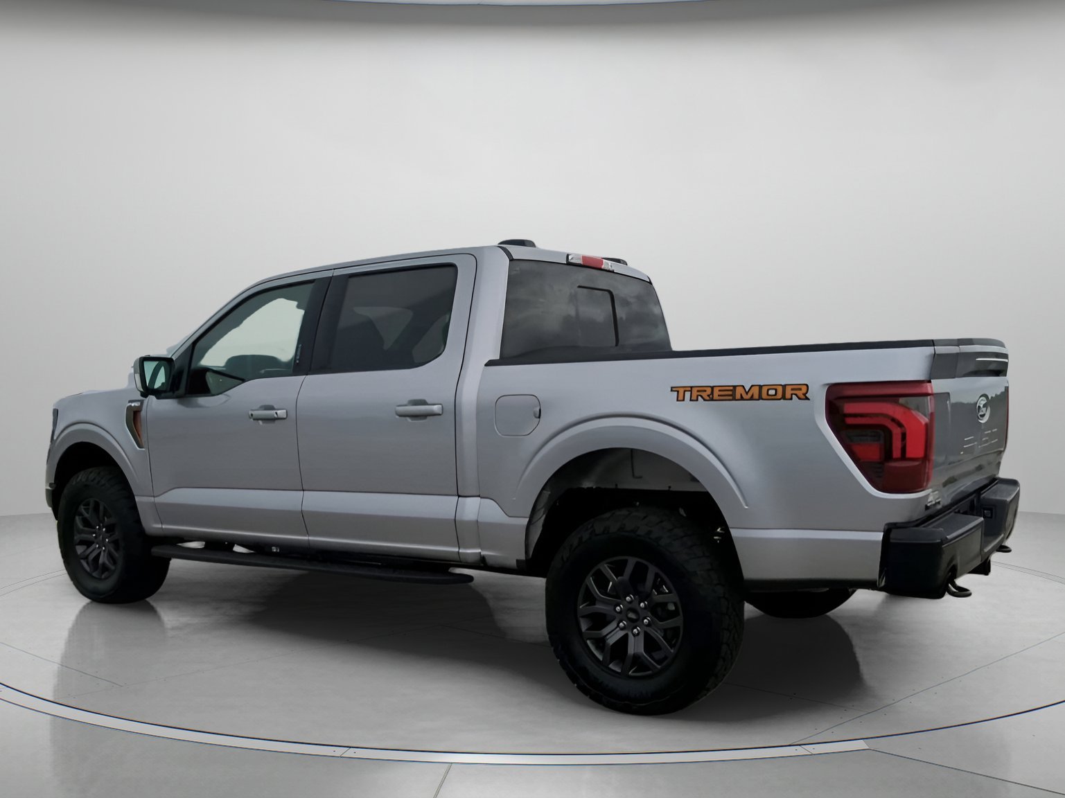 New 2026 Iconic Silver Metallic Ford Tremor® image 16