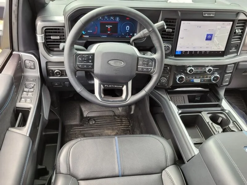 2026 Ford F-250 Super Duty Platinum - Photo 6