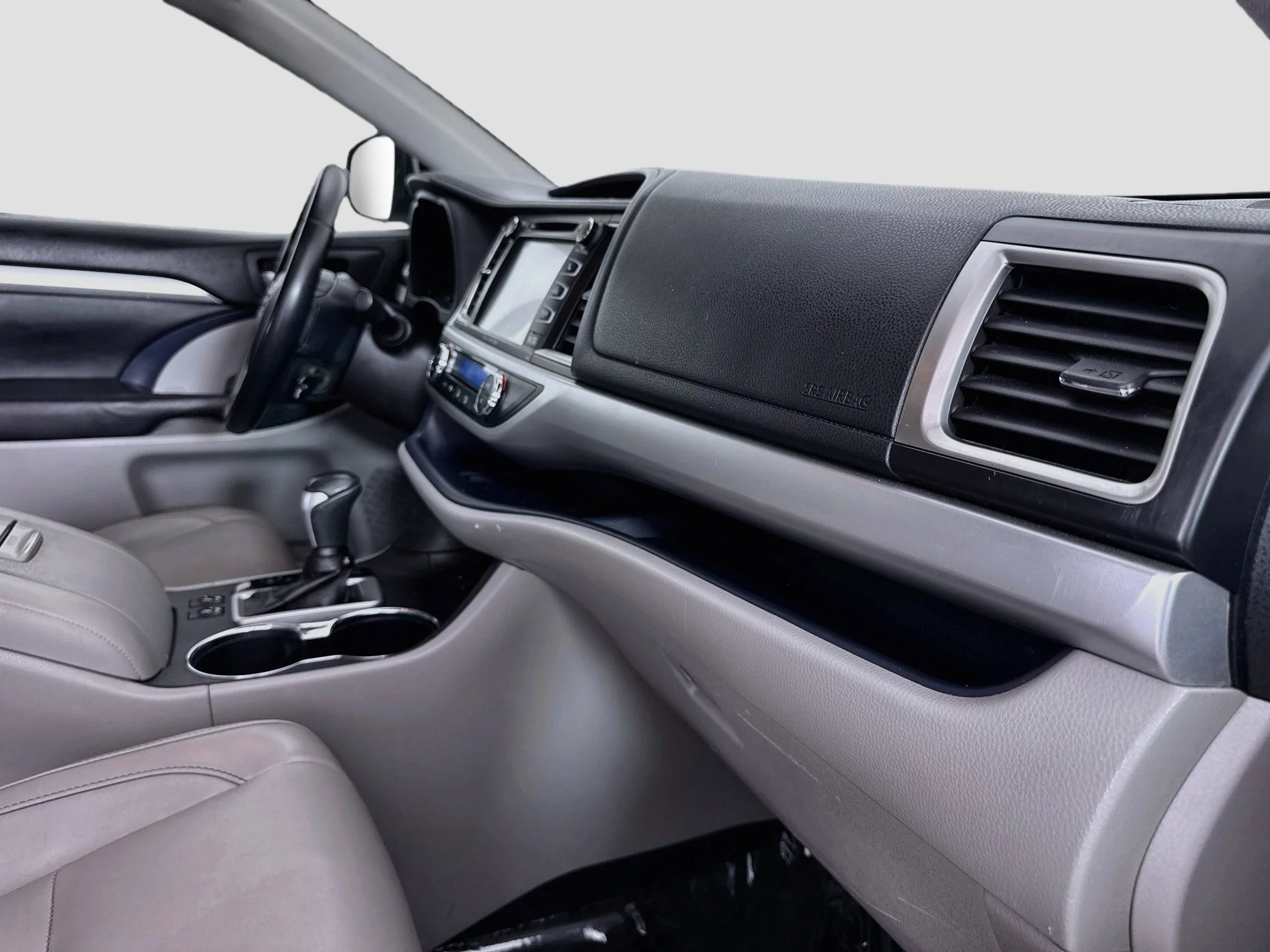 Used 2018 Blue Toyota SE image 31
