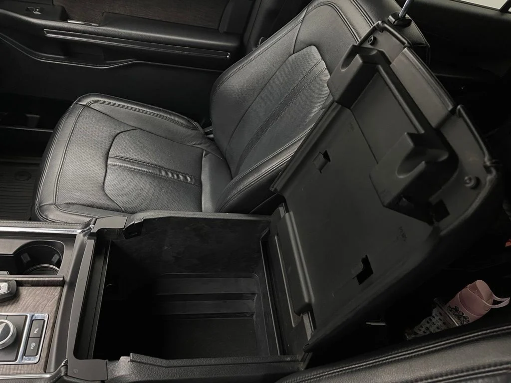 Used 2020 Black Ford Limited image 34