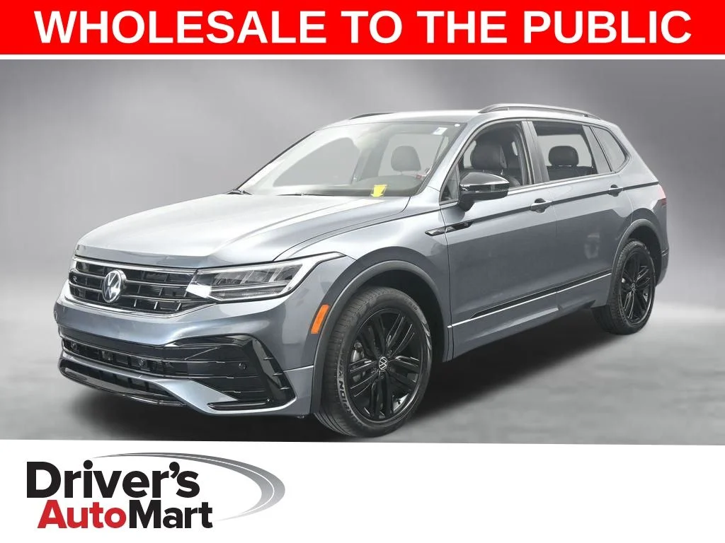 Used 2022 Gray Volkswagen 2.0T SE R-Line Black image 1
