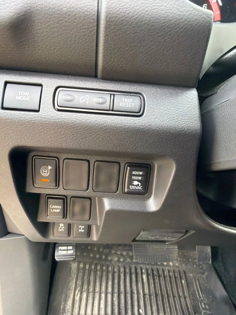Used 2026 White Nissan PRO-4X image 18