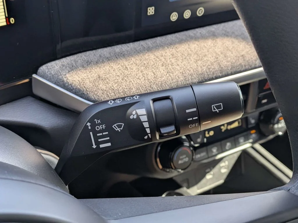 New 2027 Gray Nissan SV image 23