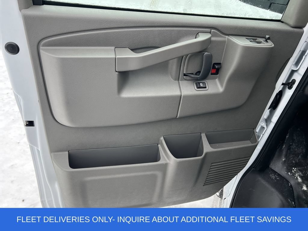 2025 Chevrolet Express Cargo Work Van - Photo 13