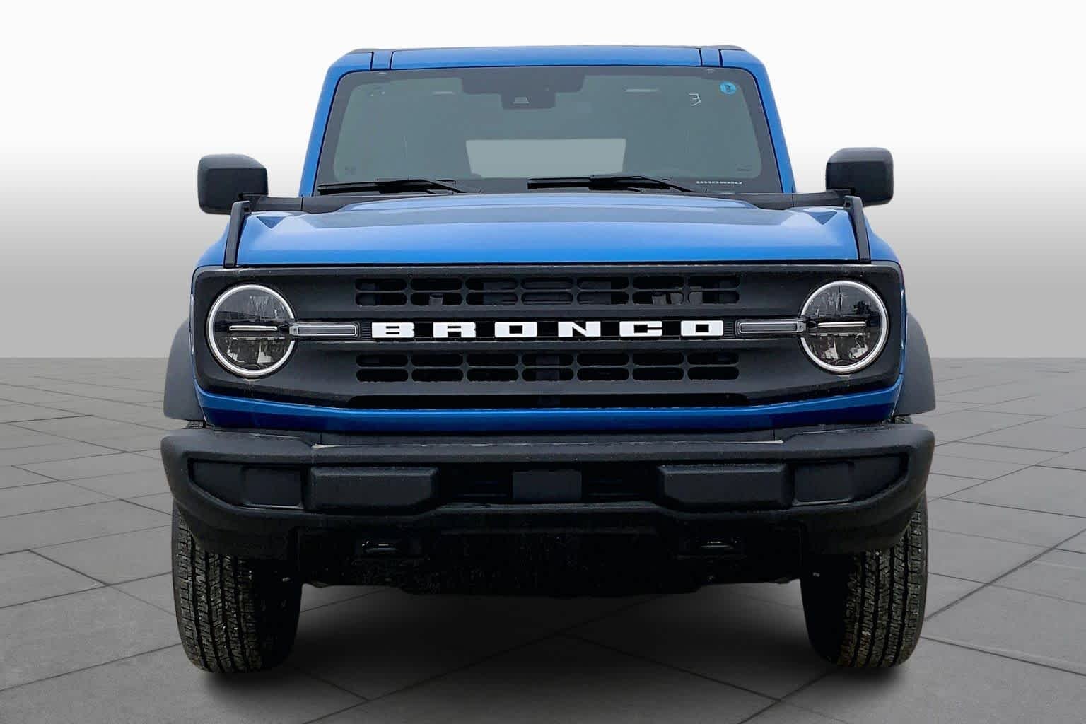 New 2025 Velocity Blue Metallic Ford Base image 3