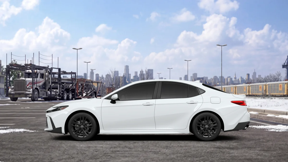 New 2026 Ice Cap Toyota SE image 4