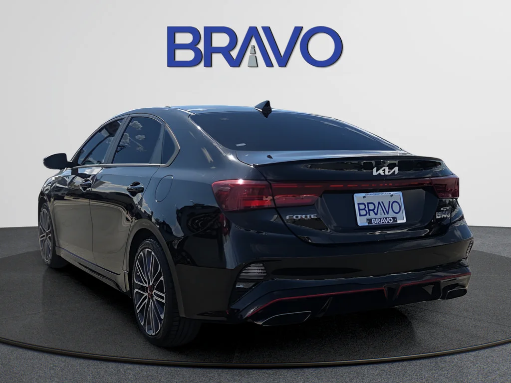 Used 2022 Gray Kia GT image 3