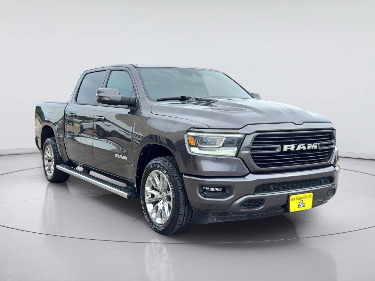 Used 2023 Granite Crystal Metallic Clearcoat Ram Laramie image 7