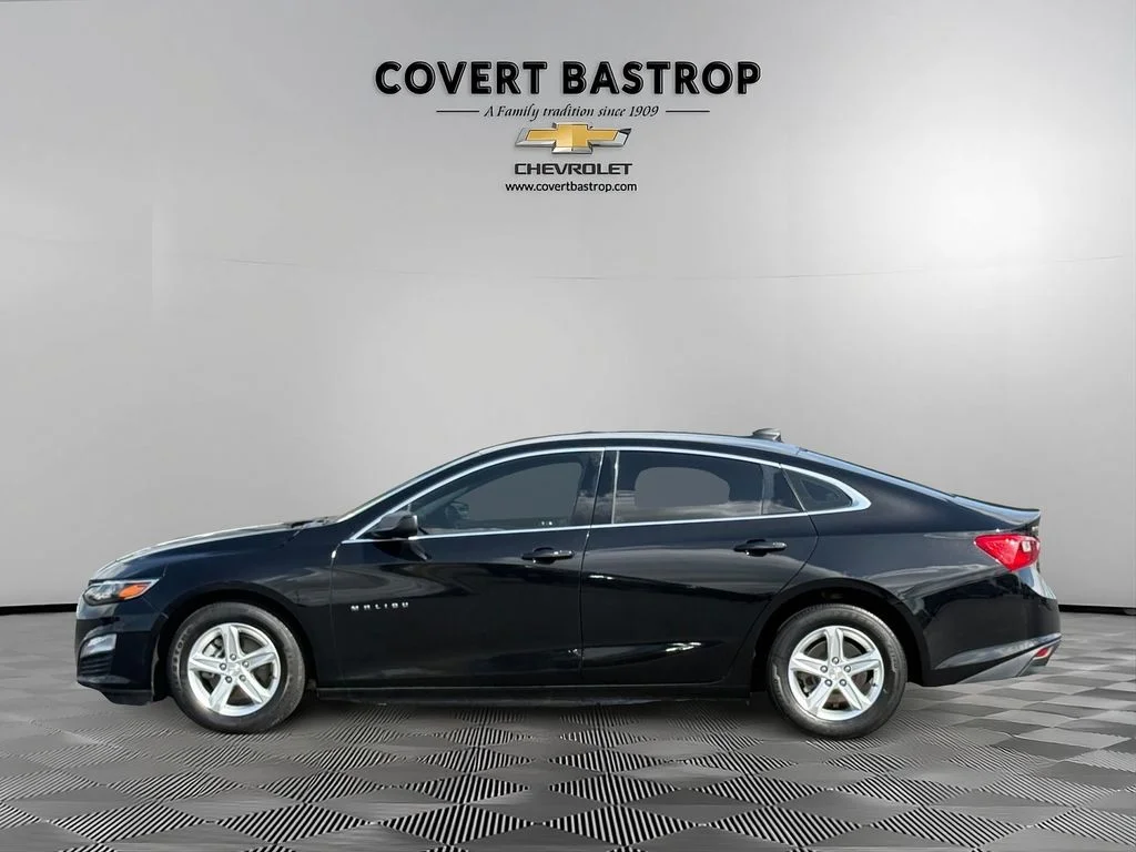 Used 2022 Black Chevrolet LS image 4