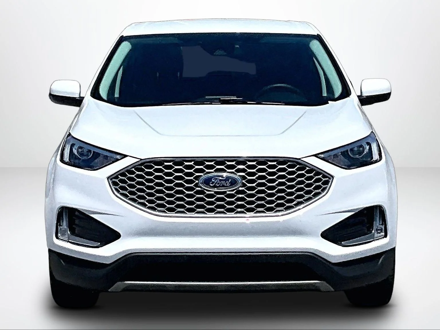 Used 2024 White Ford SEL image 4