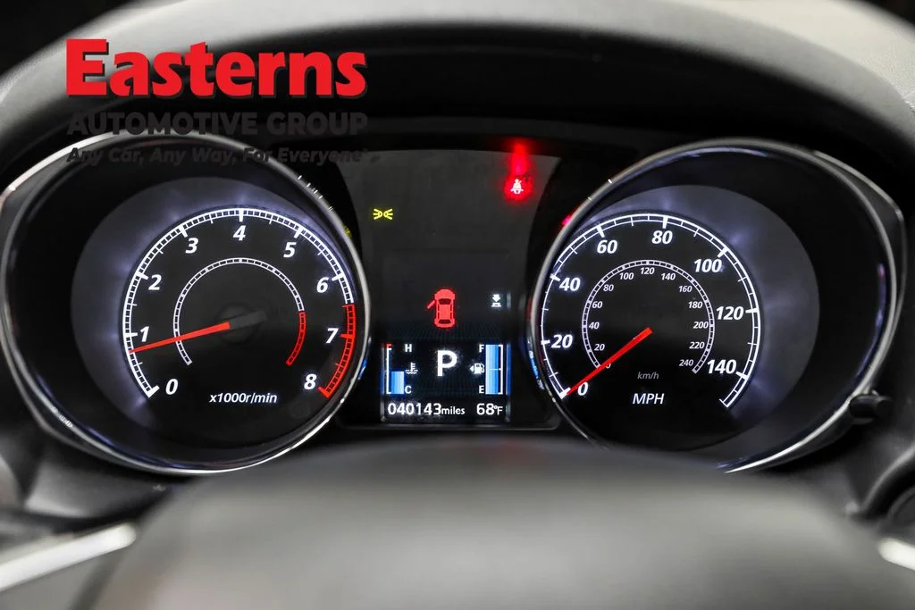 Used 2022 Red Mitsubishi 2.0 LE image 17