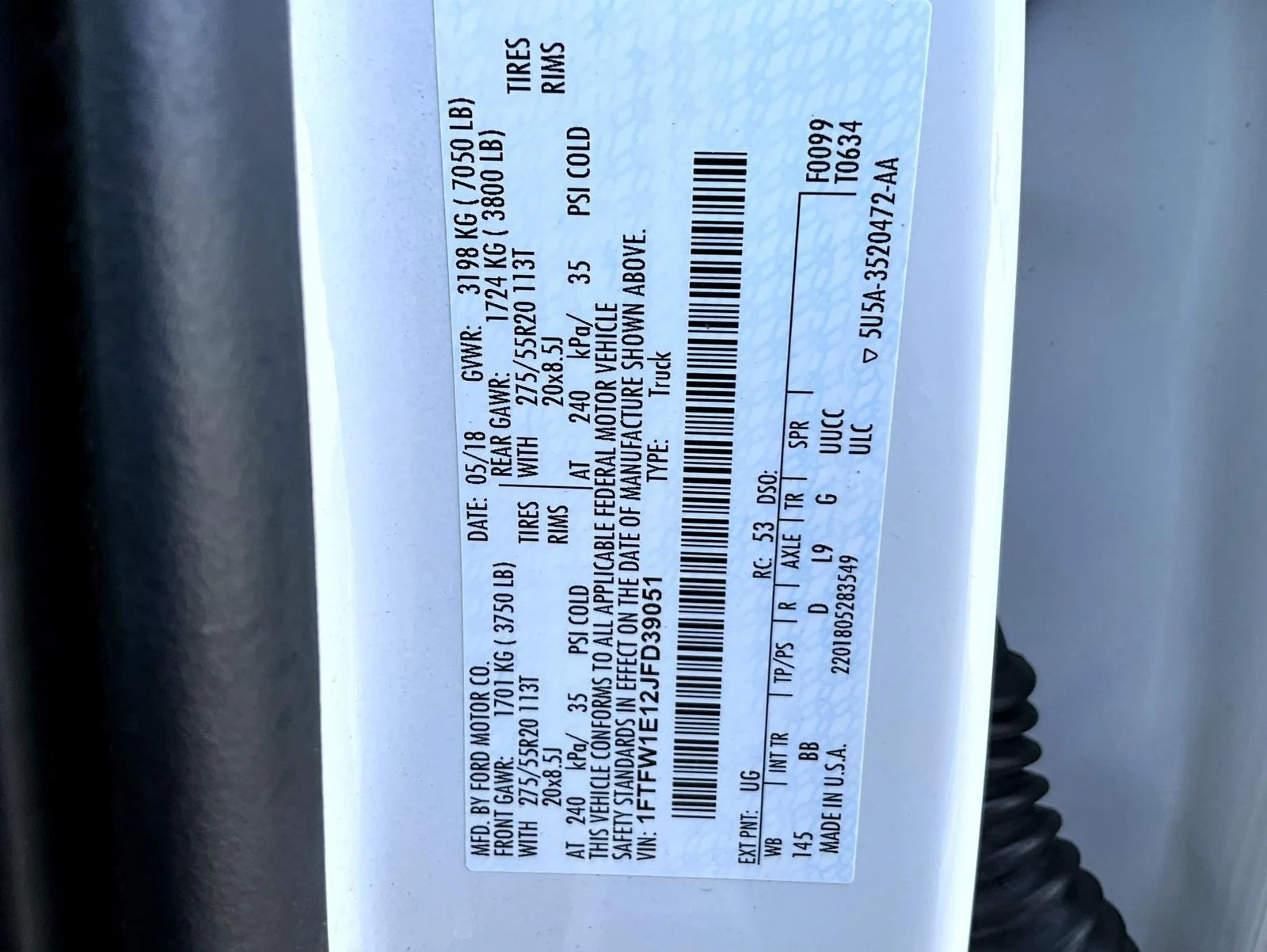 Used 2018 White Ford Platinum image 29