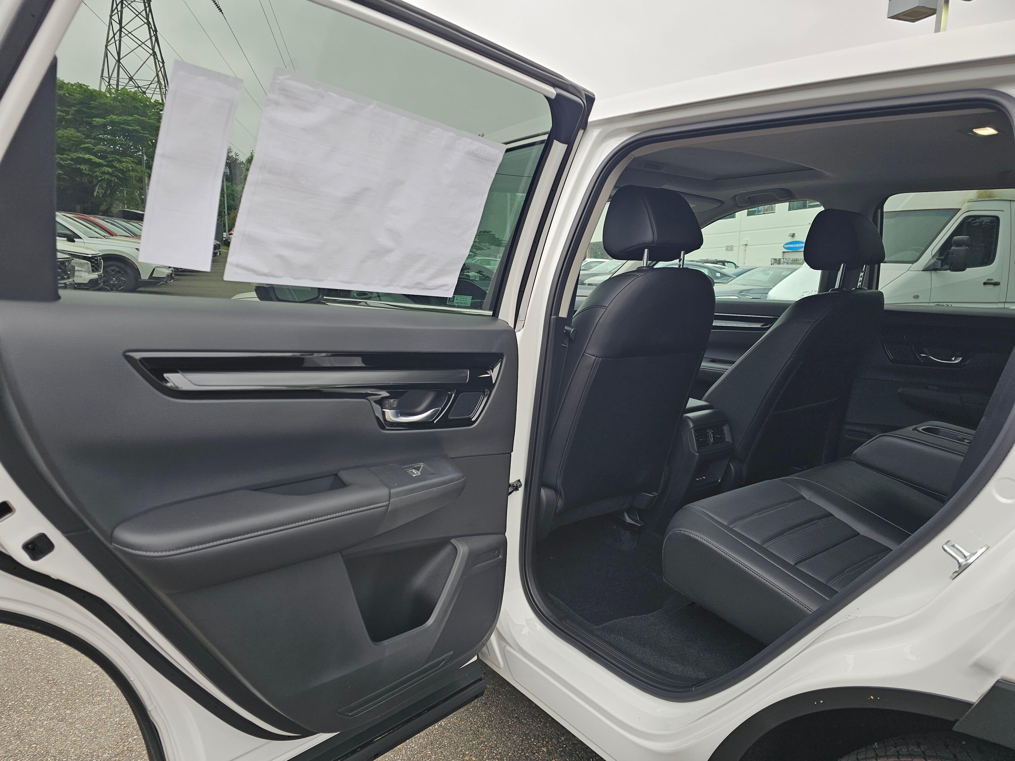 New 2026 Platinum White Pearl Honda EX-L image 16