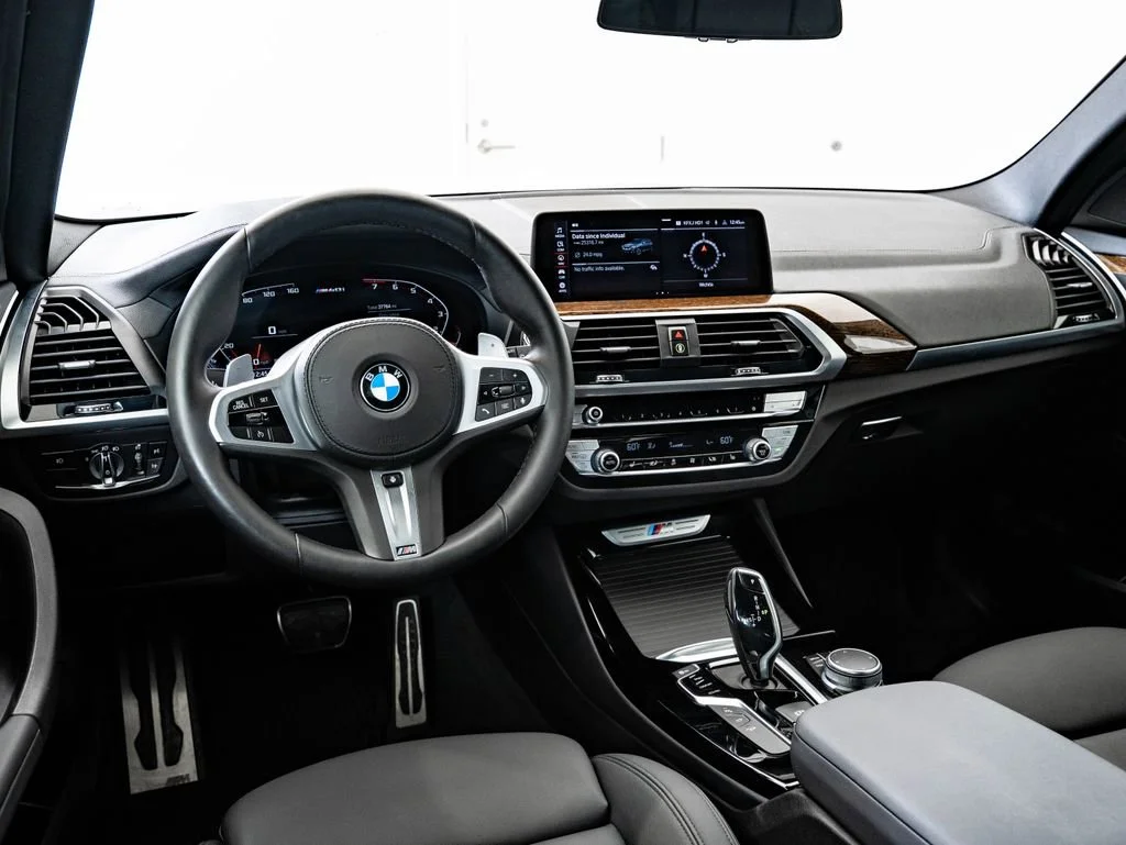 Used 2021 Dark Graphite Metallic BMW M40i image 4