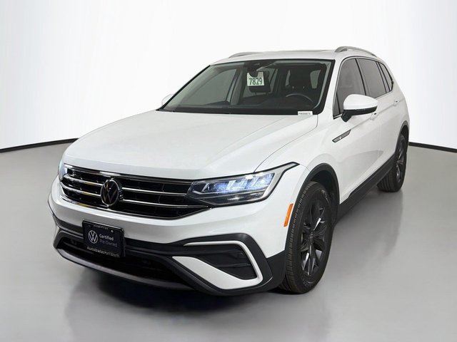 Pre-Owned 2023 Volkswagen Tiguan SE