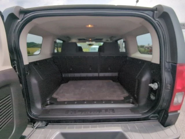 Used 2009 Black Hummer Base image 33