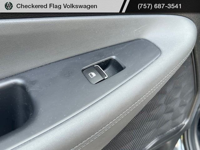 Used 2023 Portofino Gray Hyundai SE image 25