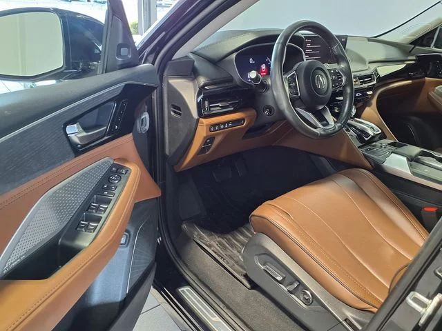 Used 2024 Majestic Black Pearl Acura Advance image 6