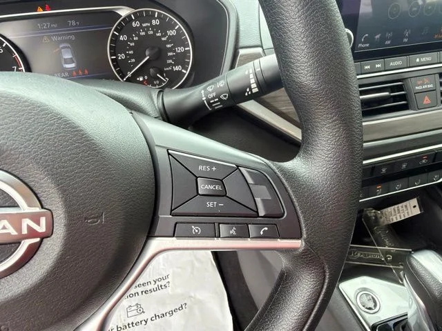 Used 2025 Silver Nissan 2.5 SV image 36