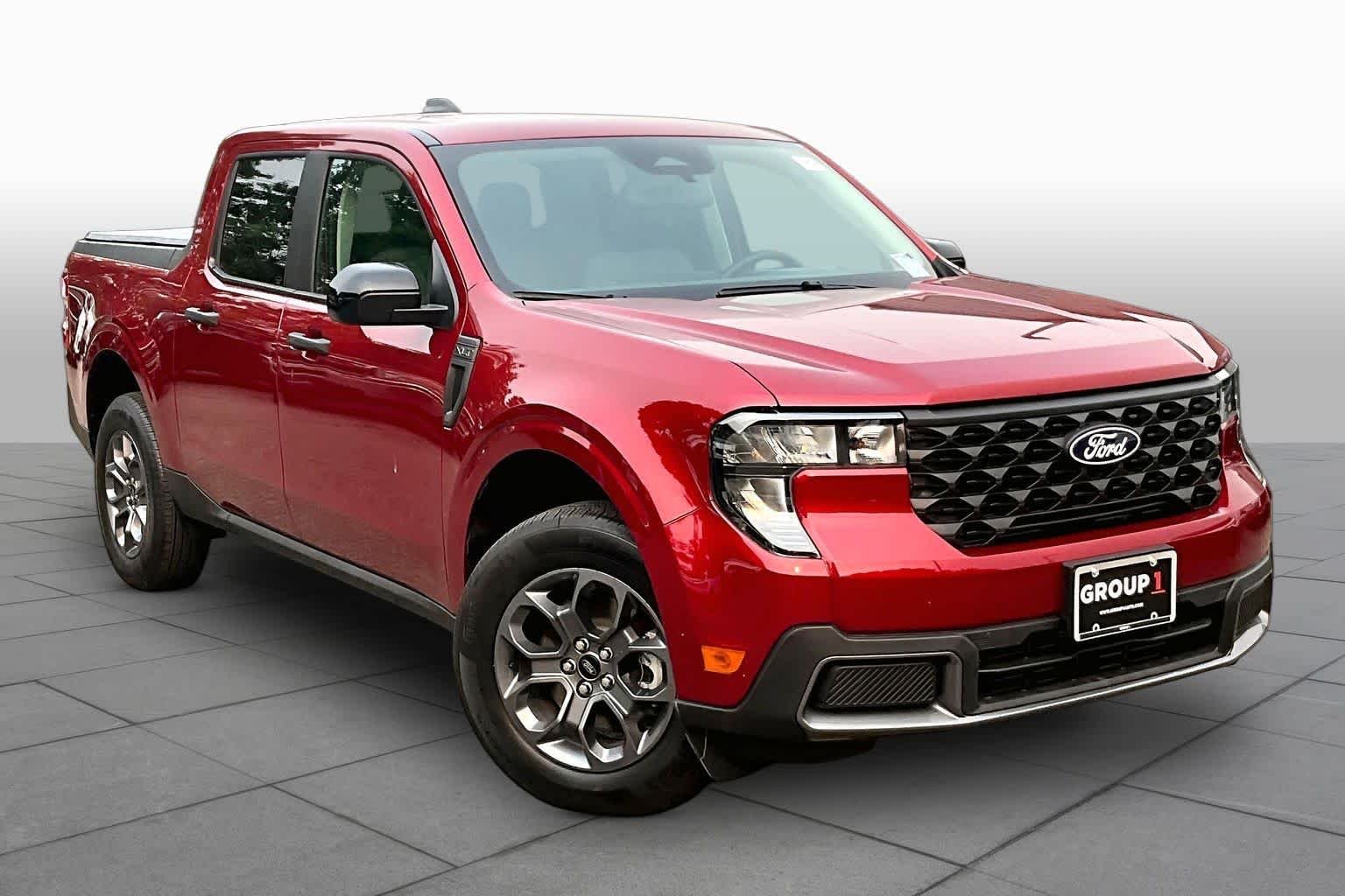 Pre-Owned 2025 Ford Maverick XLT
