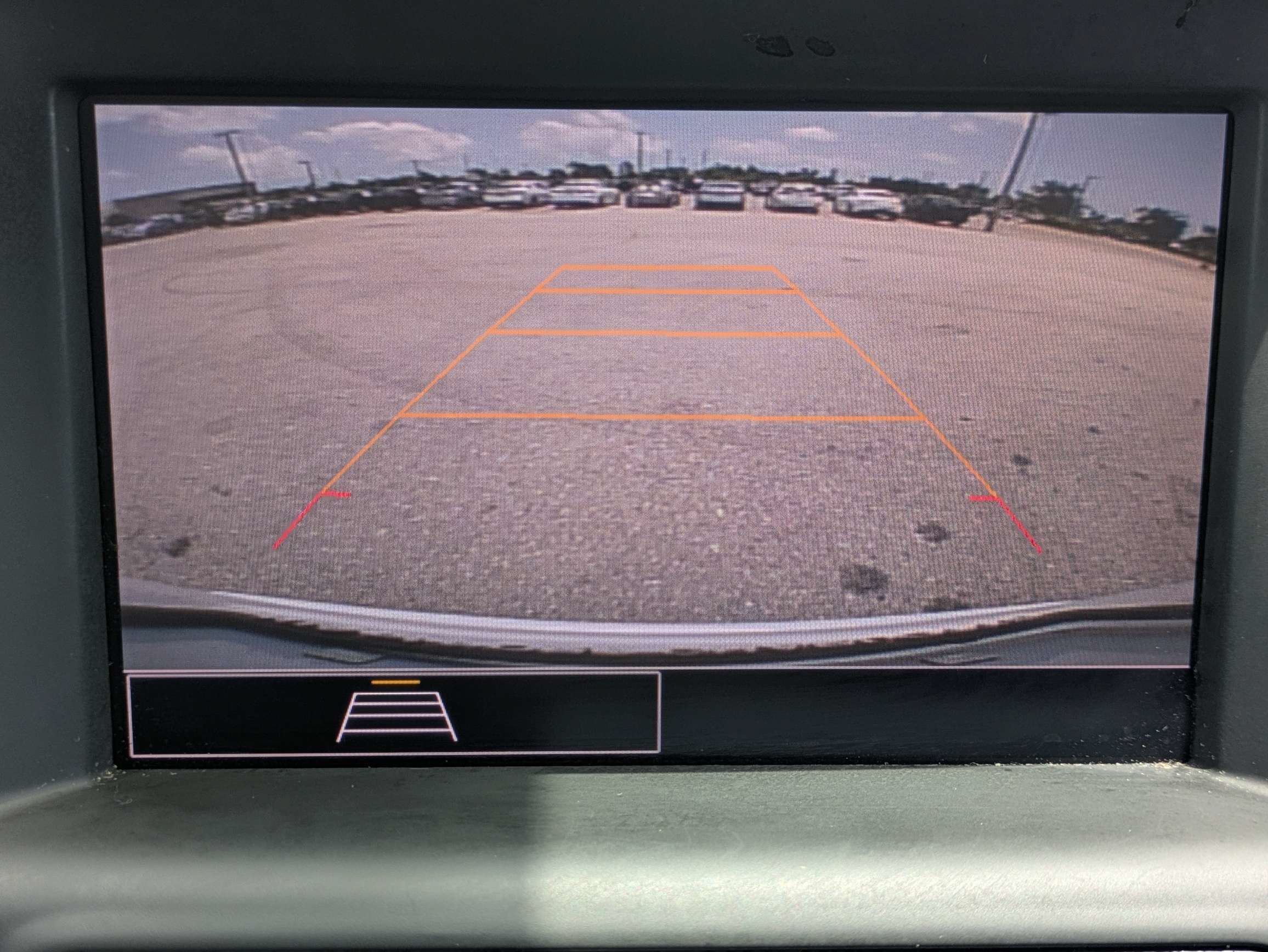 Used 2024 Summit White GMC SLE image 23