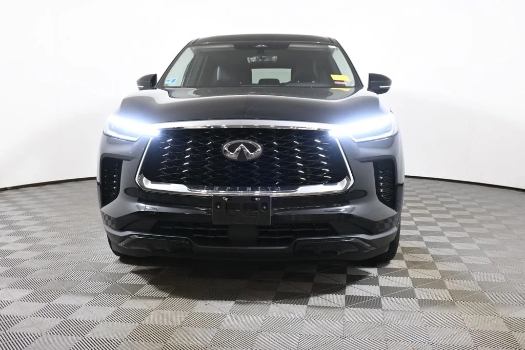 Certified Used 2023 Black INFINITI PURE image 10