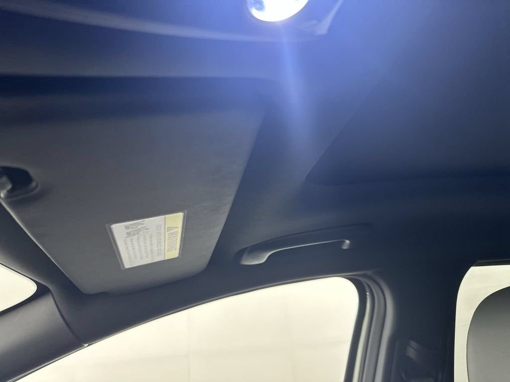 Used 2024 Green Kia X-Pro image 15