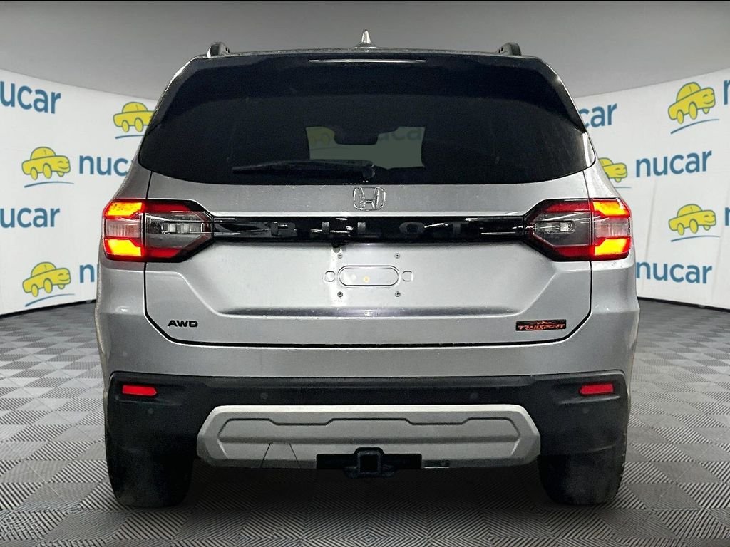 Used 2025 Silver Honda TrailSport image 5