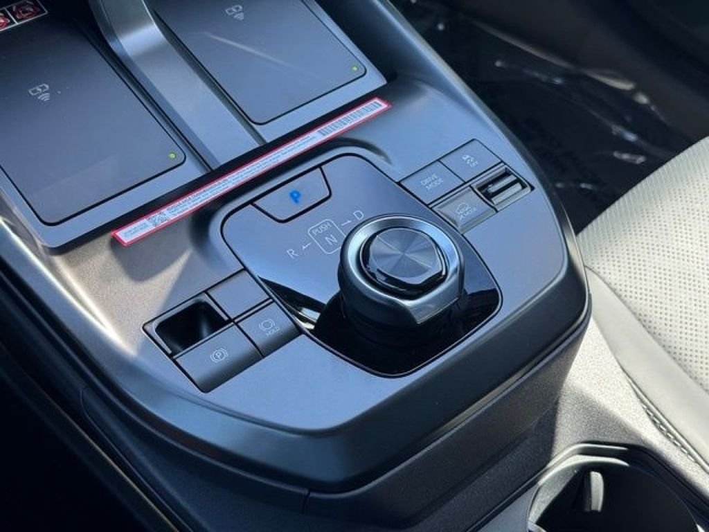 New 2026 SMOKED CARBON Subaru Premium image 24