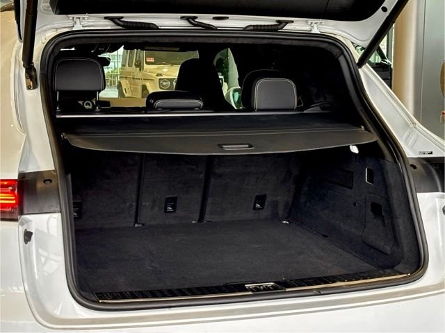 Used 2023 White Porsche Turbo image 34