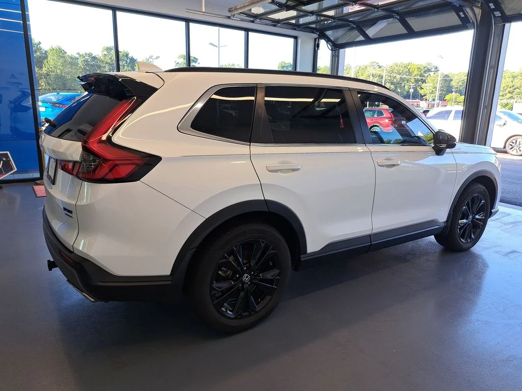 Used 2024 White Honda Sport Touring image 6