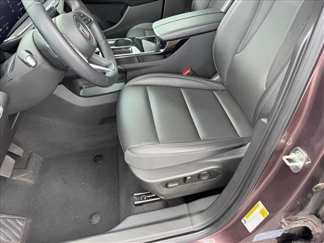 Used 2024 Green BMW xDrive28i image 7