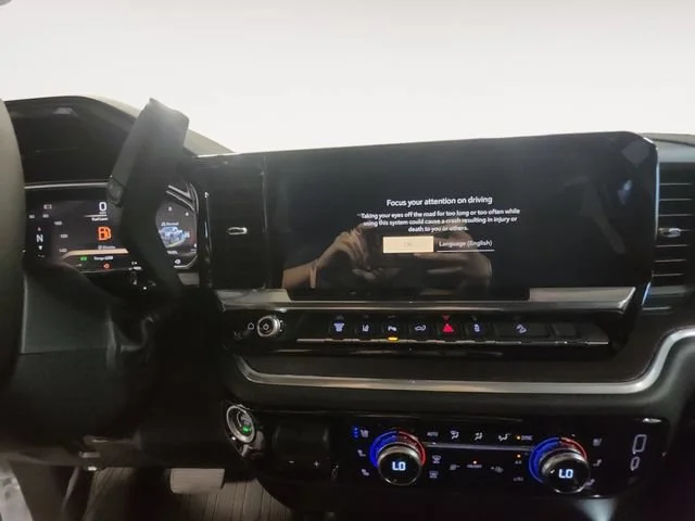 2026 GMC Sierra 2500HD SLT - Photo 11