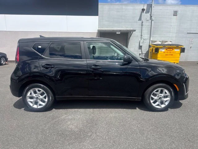 Used 2025 Black Kia LX image 6
