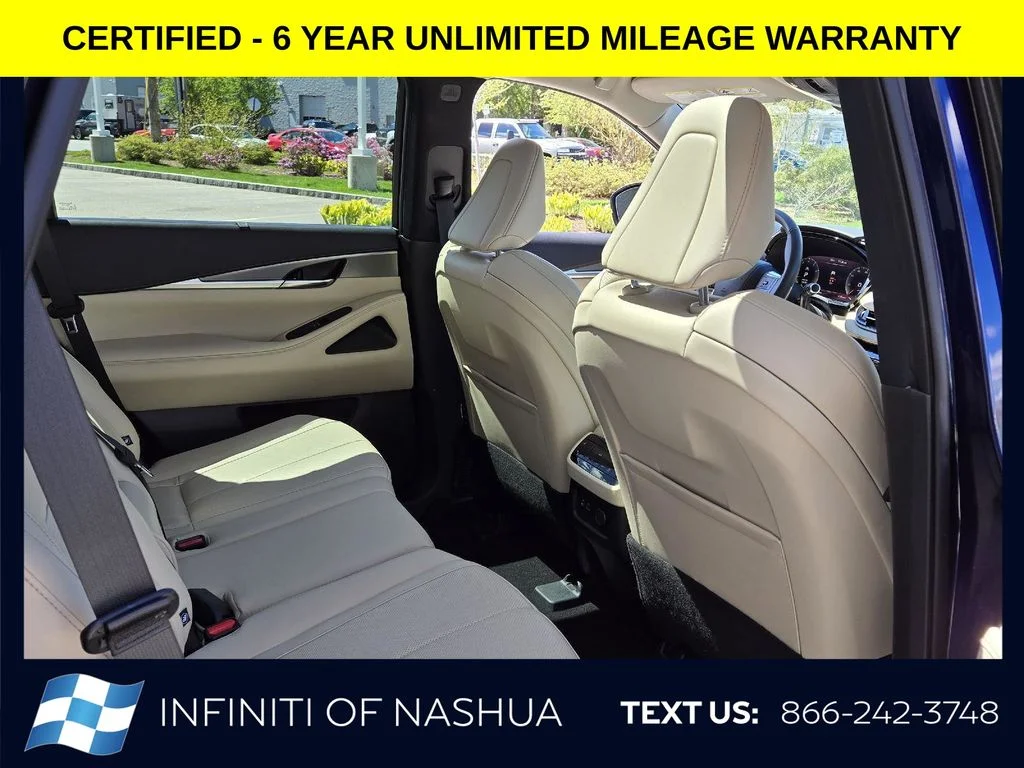 Certified Used 2023 Blue INFINITI LUXE image 21
