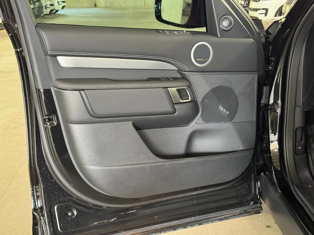 New 2026 Black Land Rover Gemini Edition image 12