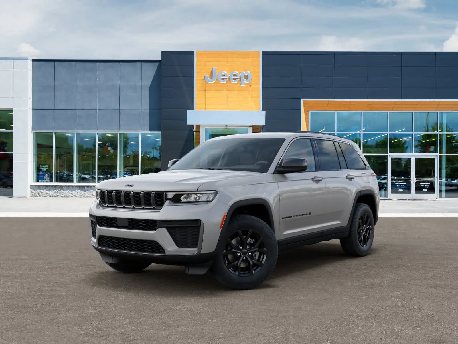 2026 Jeep Grand Cherokee Laredo Altitude