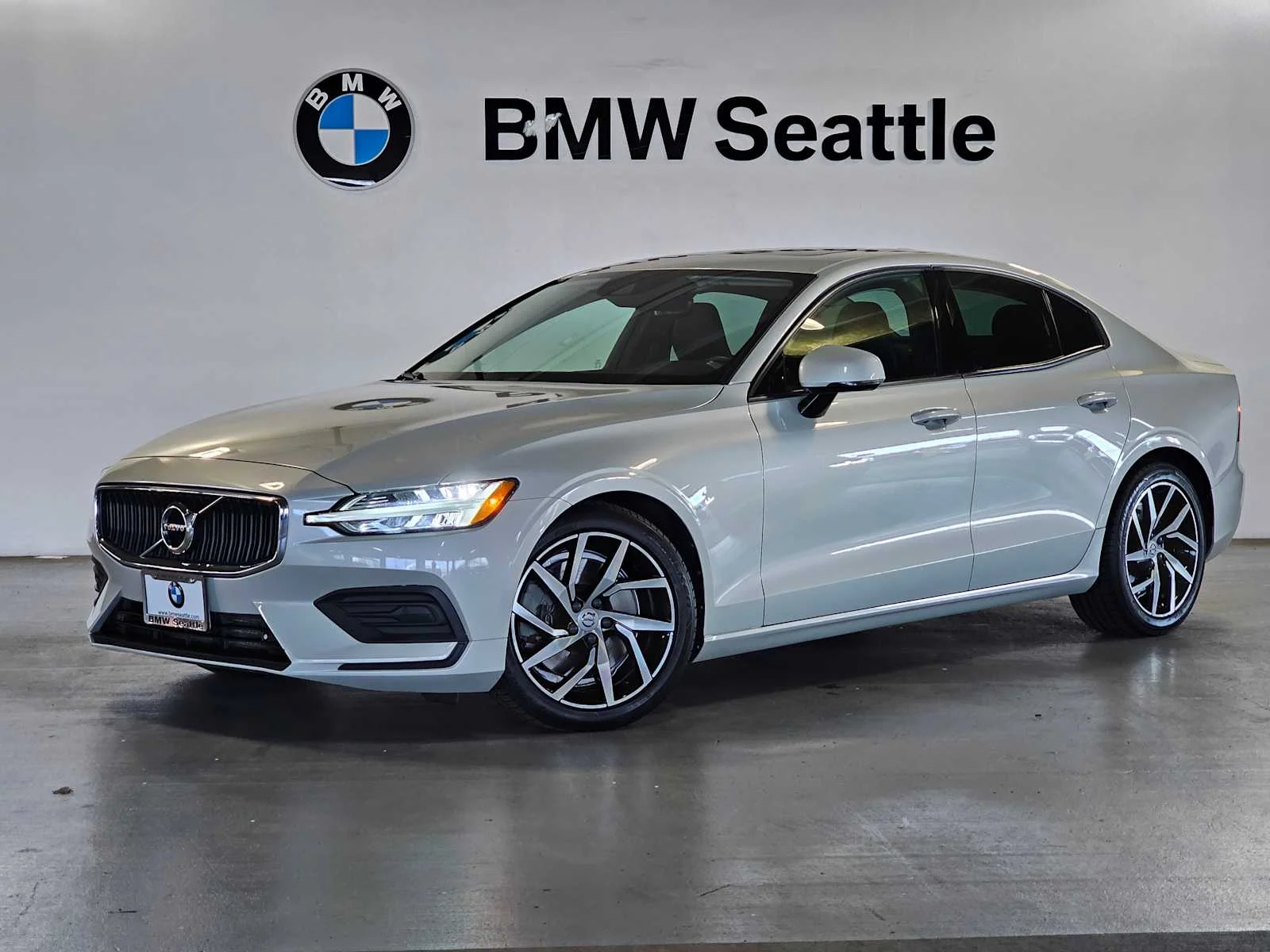 2020 Volvo S60 Momentum