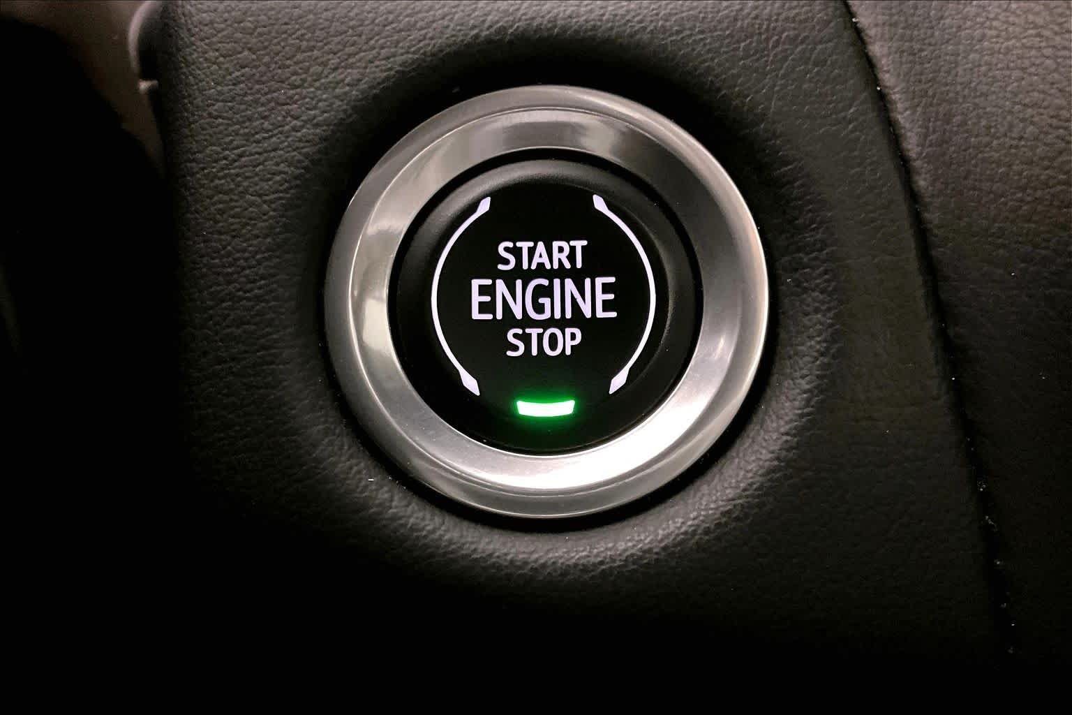 2022 GMC Yukon AT4 - Photo 34