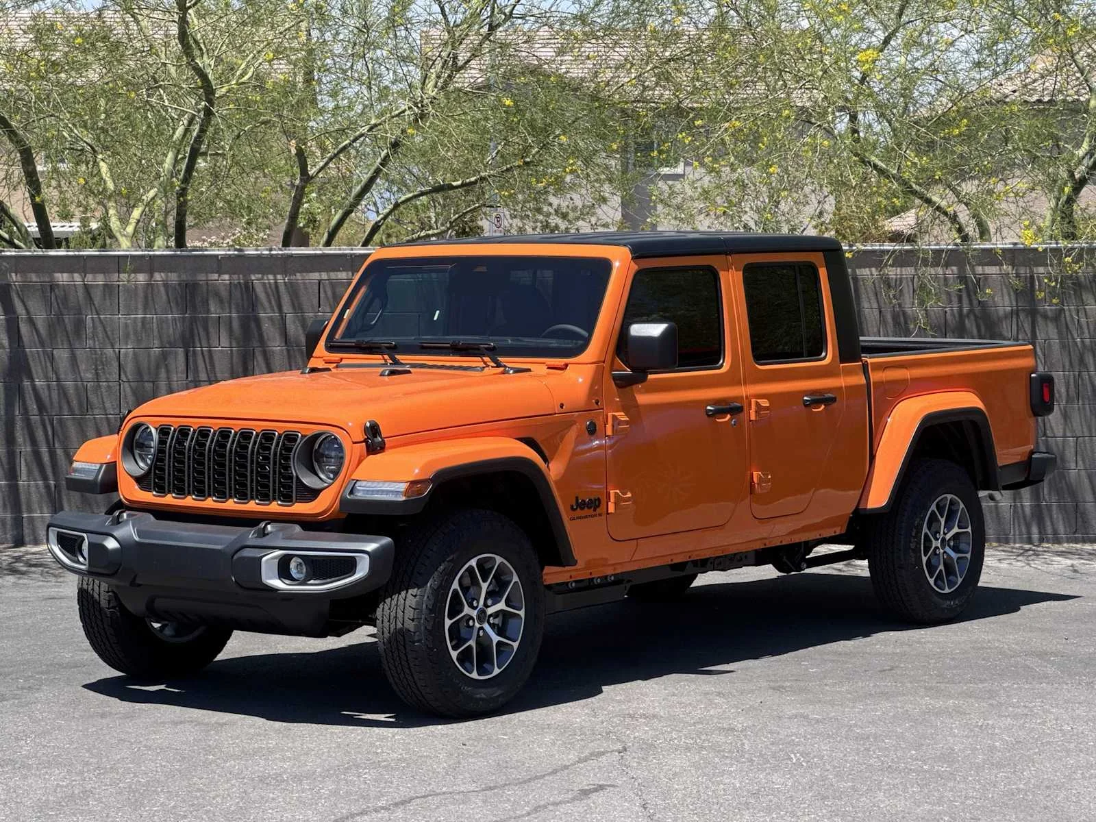 New 2026 Joose Exterior Paint Jeep Sport S image 4
