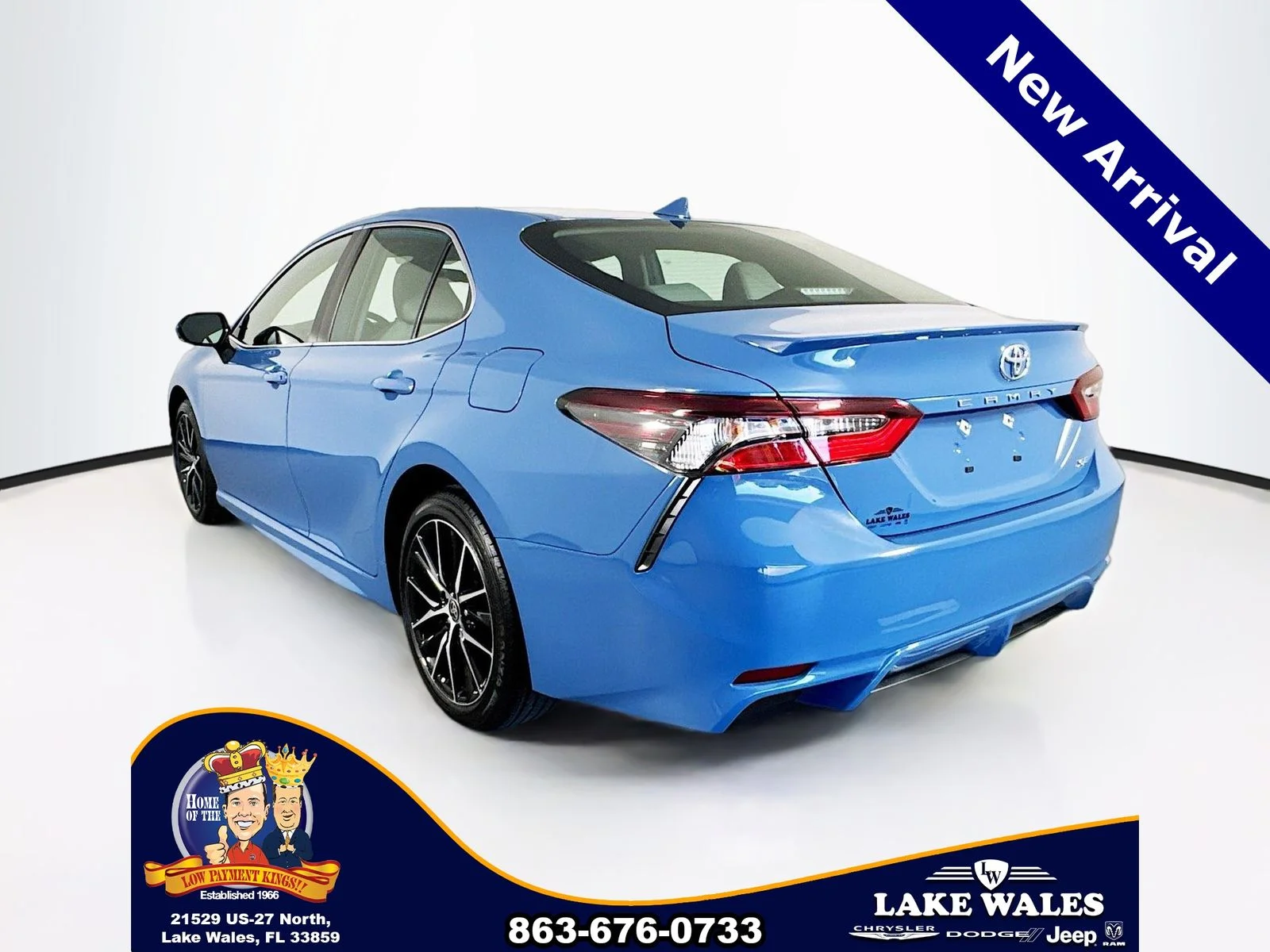 Used 2024 Blue Toyota SE image 5