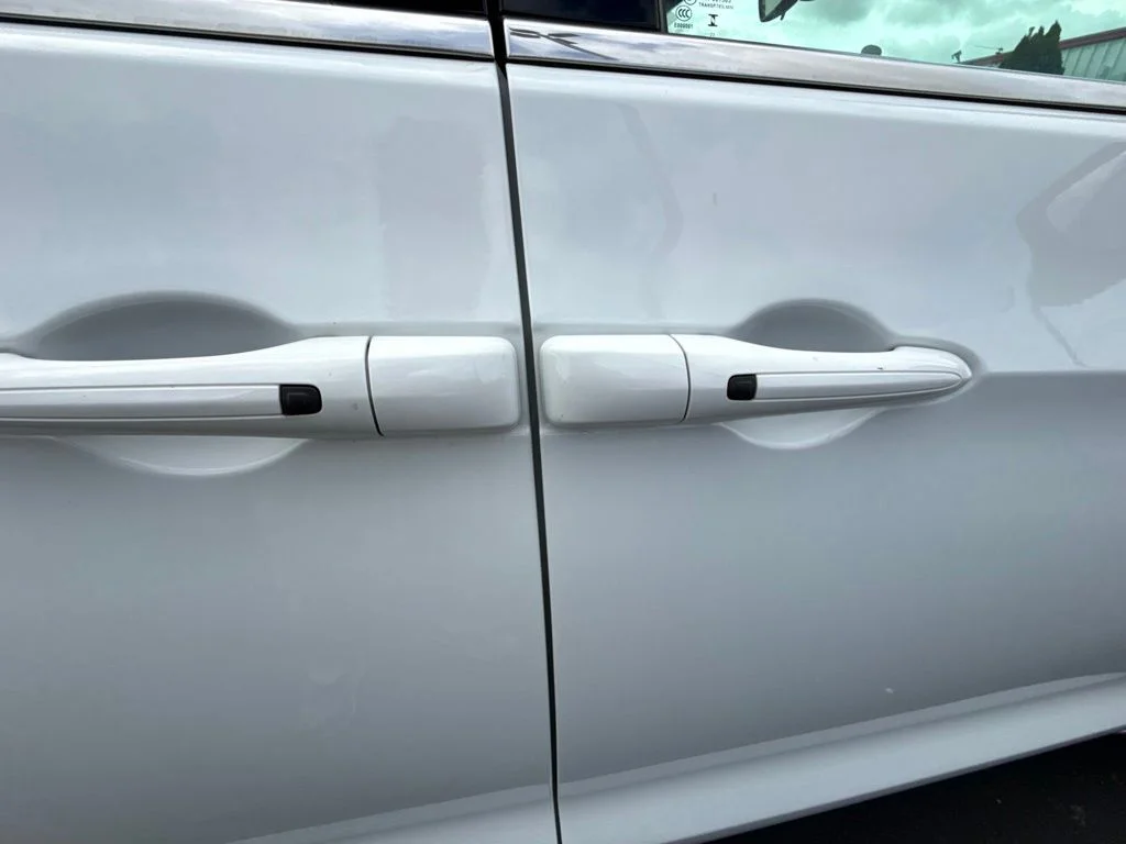 Used 2023 White Chrysler Touring L image 22