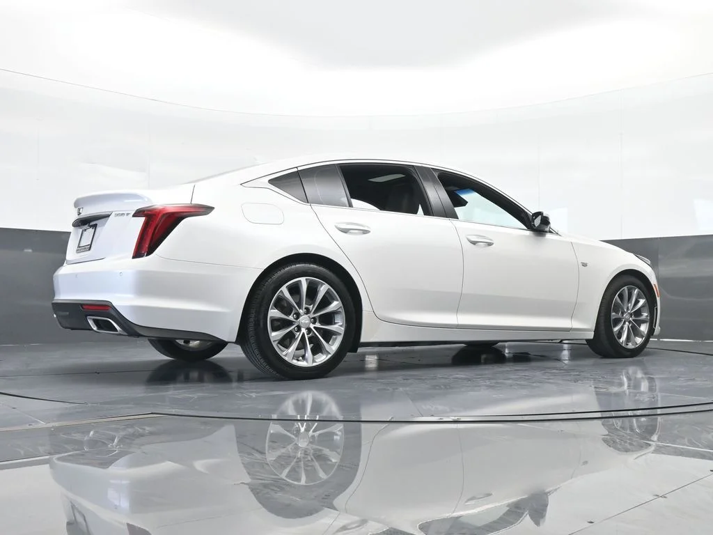 Used 2020 Crystal White Tricoat Cadillac Premium Luxury image 62