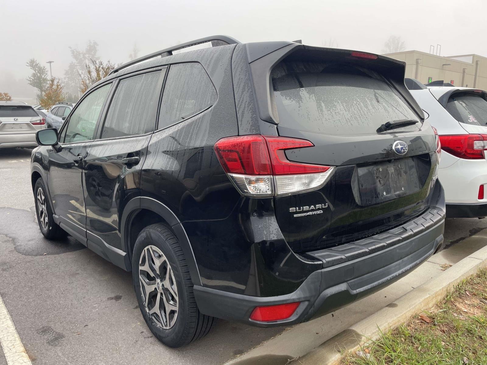 Used 2019 Crystal Black Silica Subaru Premium image 3