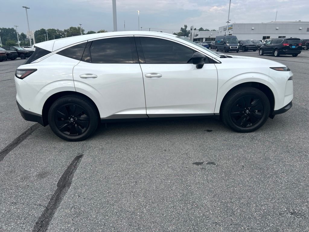 Used 2025 White Nissan SV image 4